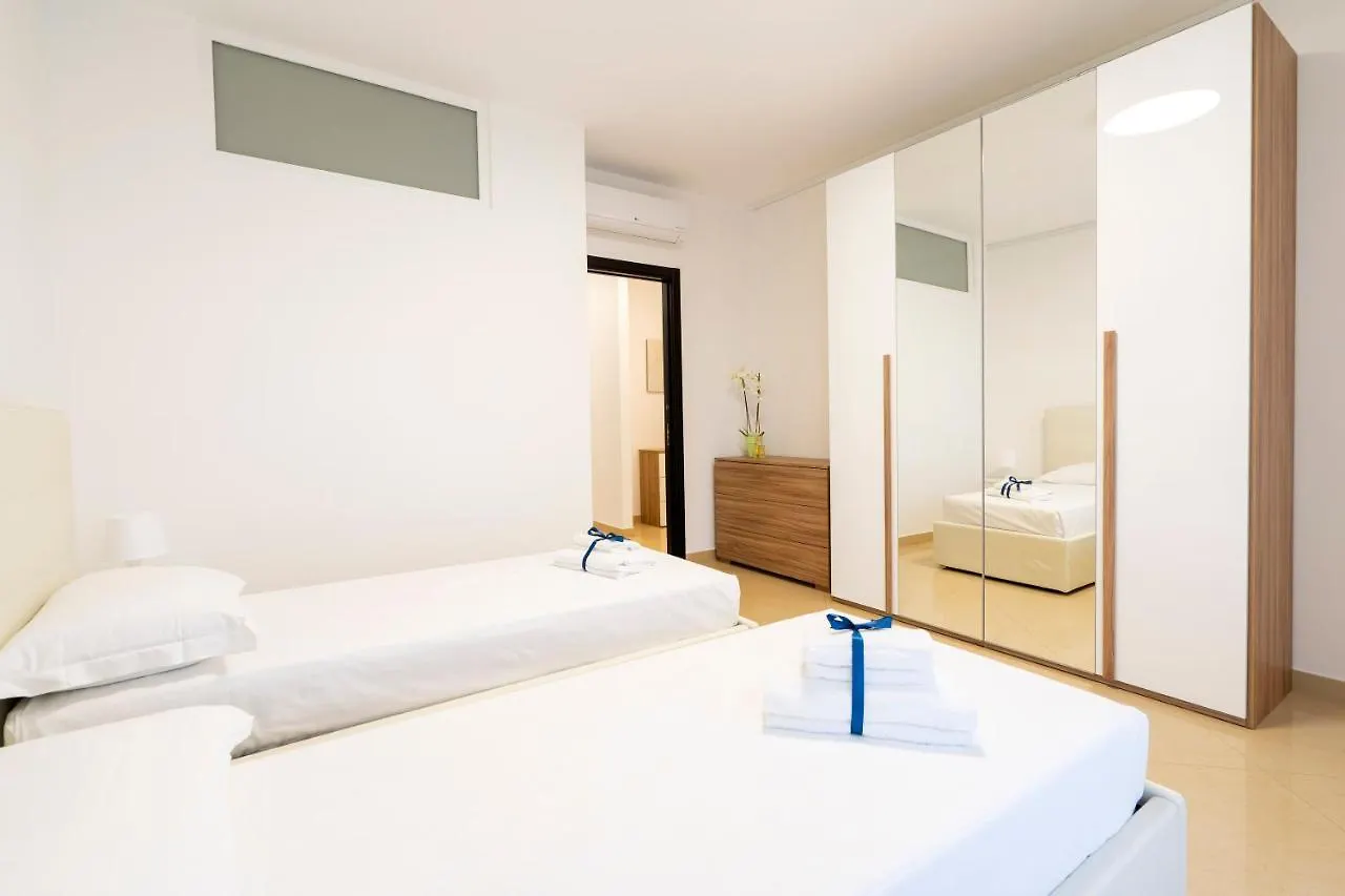 Boscoincitta Apt With Garage And Whirlpool Tub Bari 0*,